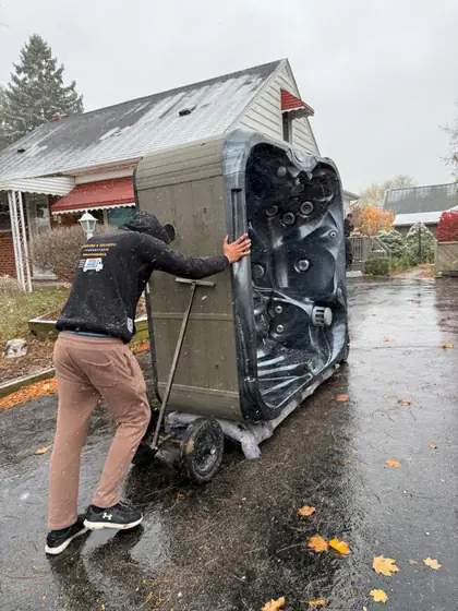 Protected spa prepared for safe hot tub transport in Waterloo Region