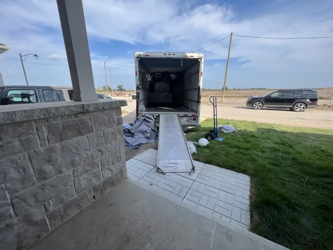 Arrive and position the truck - Gypsee Movers moving day process