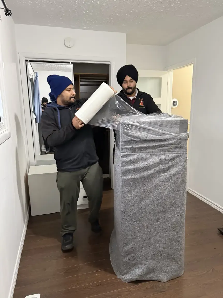 Wrap and protect items - Gypsee Movers moving day process
