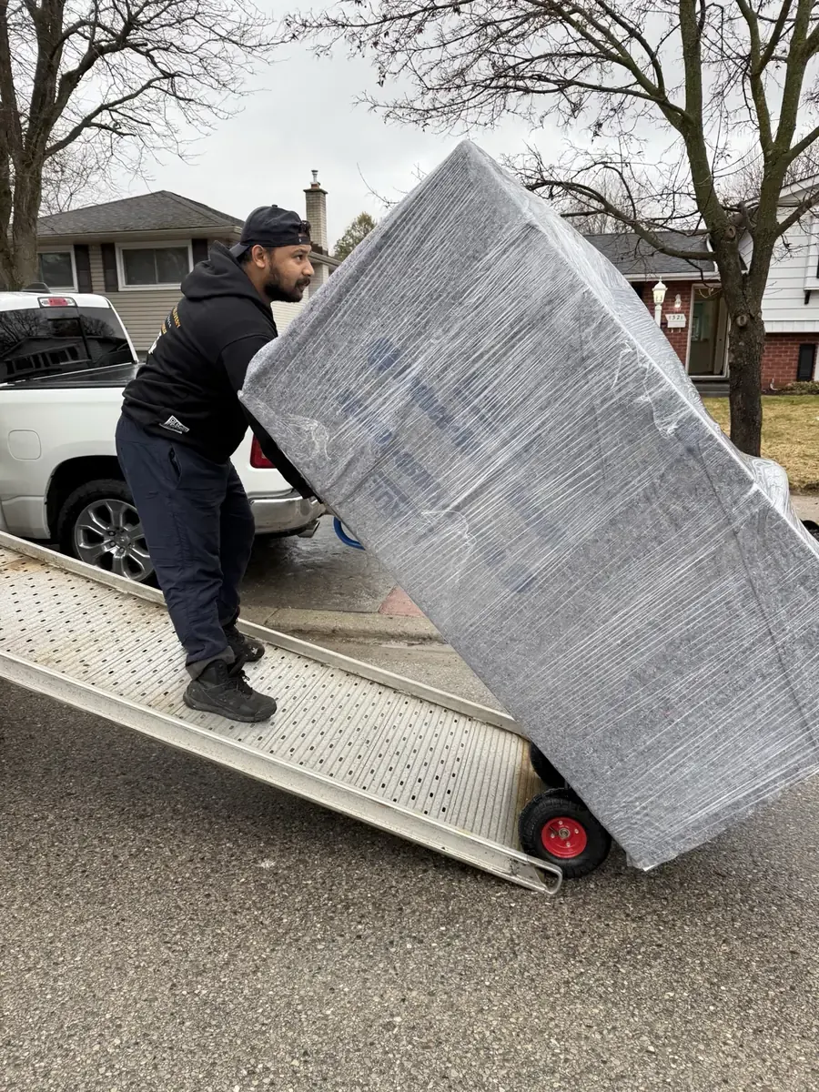 Residential and commercial moving work photo 6 by Gypsee Movers