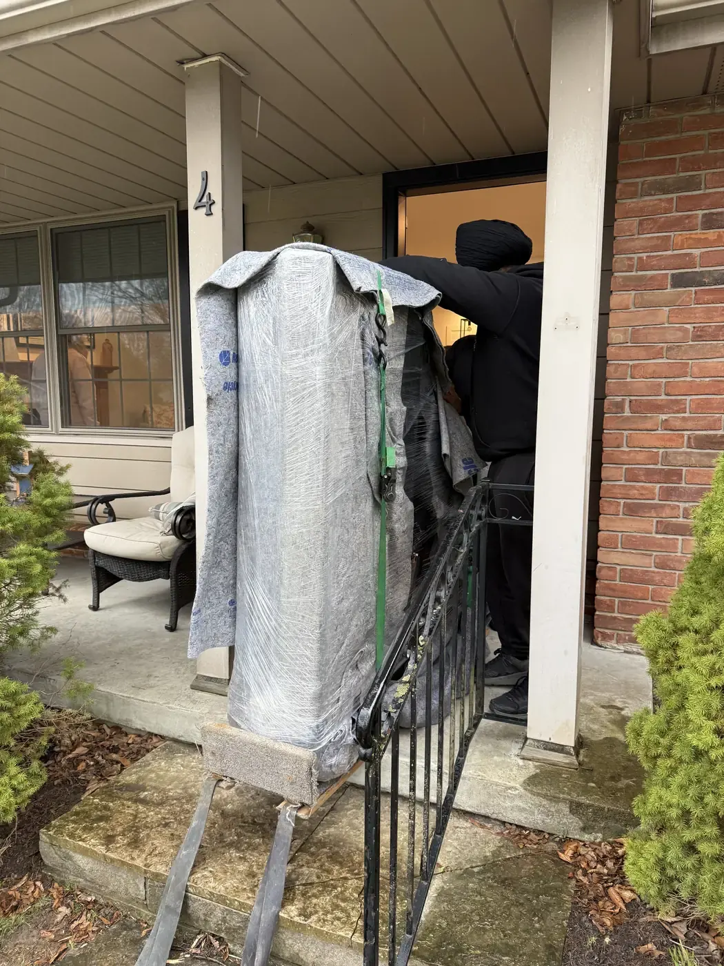 Piano moving work photo 2 by Gypsee Movers
