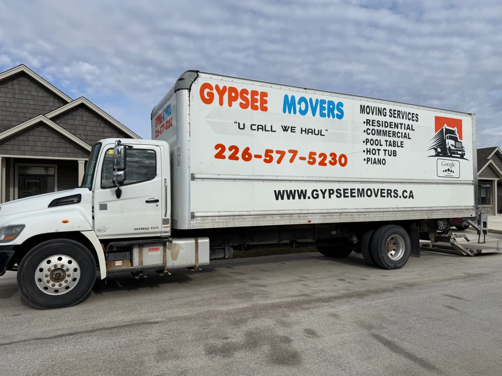 Gypsee Movers branded moving truck for specialty moving services in London Ontario and surrounding areas.